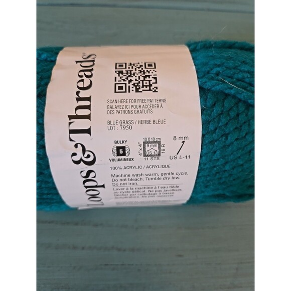 ONE SKEIN Loops & Threads Charisme Acrylic Yarn Blue Grass - Lot 7950 Bulky 5 - Picture 6 of 10